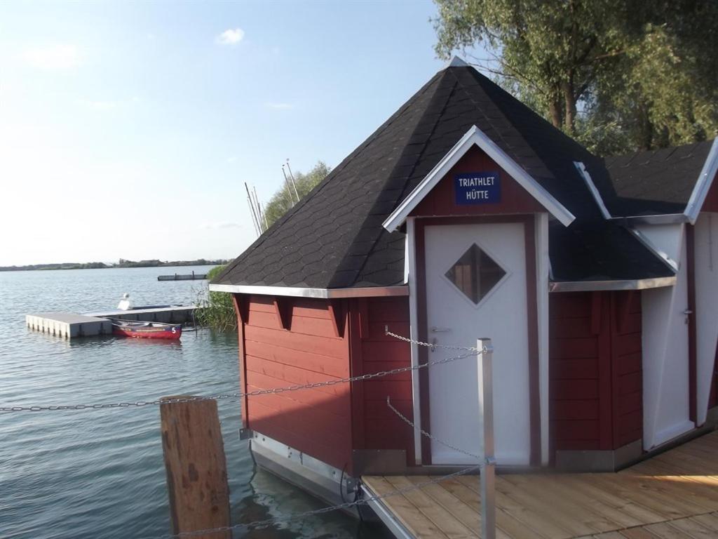 Maritime Freizeit Camp "Mfc" Erfurter Seen Kamer foto